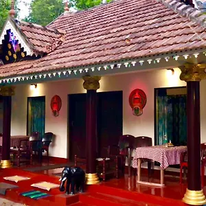 Marari Babu Séjour chez l'habitant Mararikulam