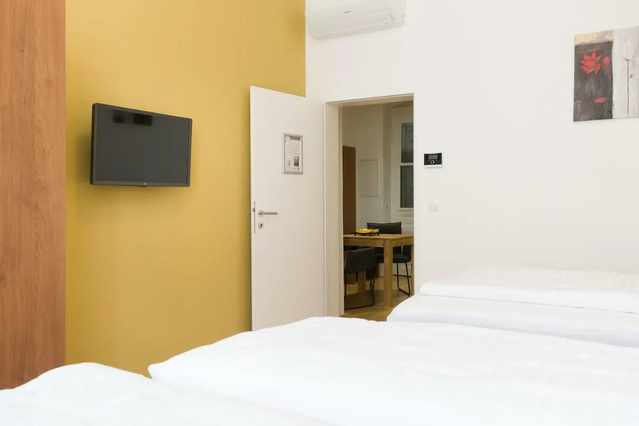 Vienna Stay Apartments Pezzl 1170 0*,